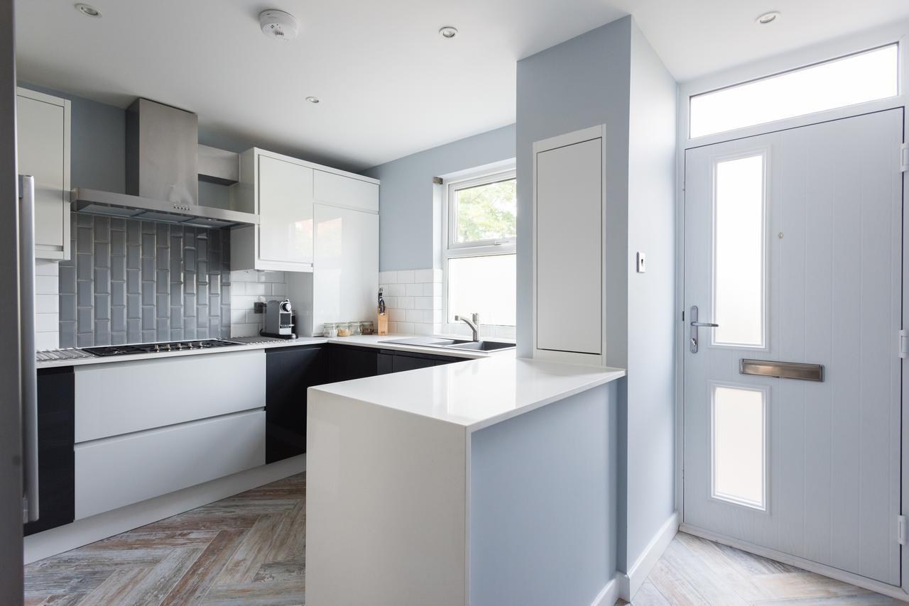 Second Nest Nine Elms Apartment London Exterior photo